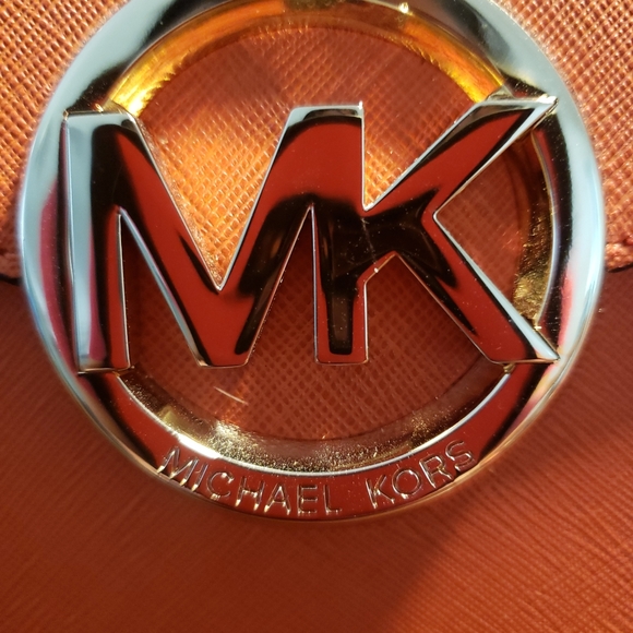 Michael kors handbags cross body - Picture 3 of 11